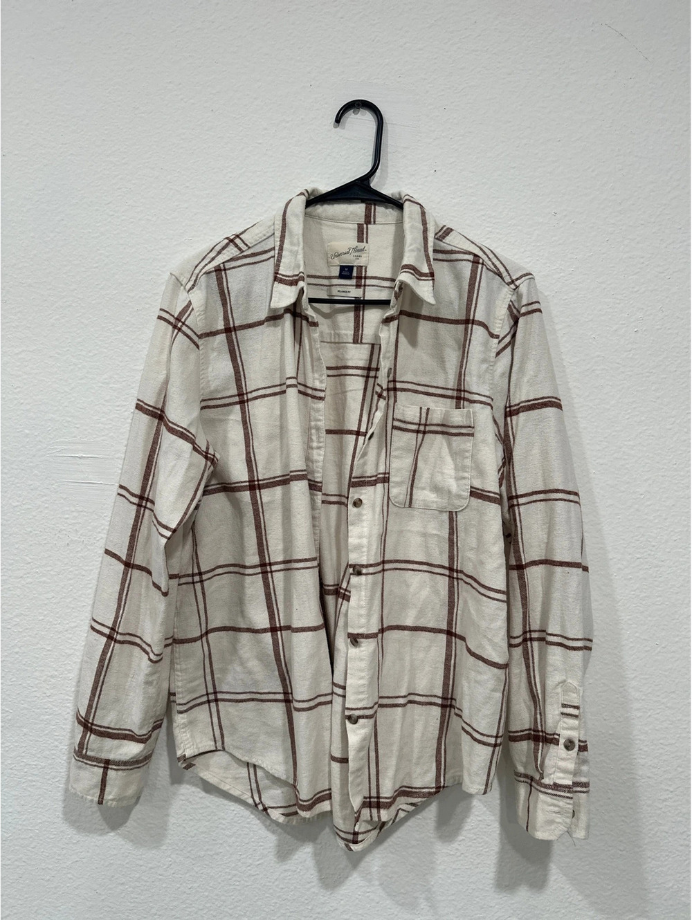 Universal Thread Flannel - Picture 3 of 4